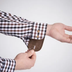 CHEMISE VERNEY CARRON À CARREAUX BLANCHE 9 CHEMISE VERNEY CARRON À CARREAUX BLANCHE -Le monde de la chasse Magasin chemise verney carron a carreaux blanche 4