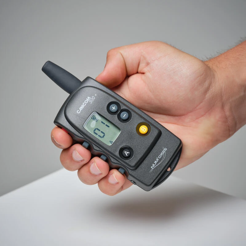 Pack Collier + Télécommande De Dressage Pour Chien Num'axes Canicom 300 2 Pack Collier + Télécommande De Dressage Pour Chien Num'axes Canicom 300 – Image 2