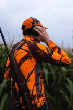 T-SHIRT CHASSE RESPIRANT MANCHES LONGUES CAMOUFLAGE FLUO 500 10 T-SHIRT CHASSE RESPIRANT MANCHES LONGUES CAMOUFLAGE FLUO 500 -Le monde de la chasse Magasin t shirt chasse respirant manches longues camouflage fluo 500 2