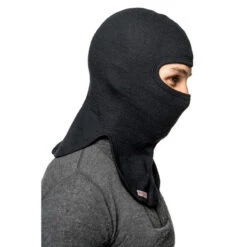 Woolpower Balaclava Merino 400 - Noir 7 Woolpower Balaclava Merino 400 - Noir -Le monde de la chasse Magasin woolpower balaclava merino 400 noir 2